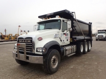 2018 Mack GU713 Tri Axle