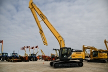 2020 Kobelco SK300LC-10 LR Long Reach 63'