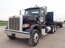 2018 Peterbilt 367 Tandem Semi