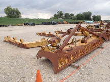  CAT D8T Angle Blade and C Frame